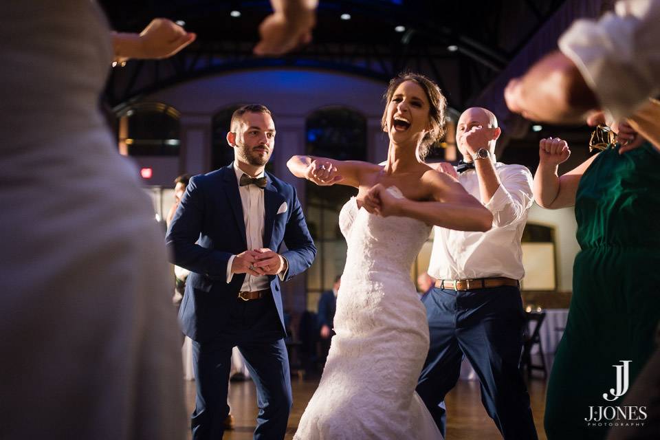 Bride dancing at Zen