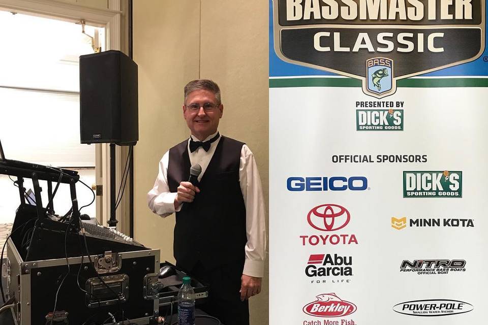 DJ Robert at The Bass Classic