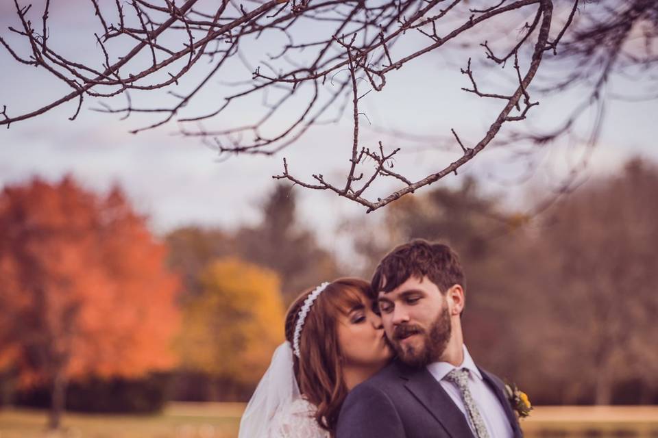 Fall wedding in Iowa