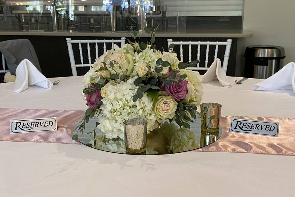 Low Table Arrangement