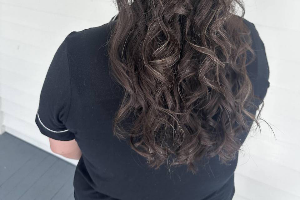Half updo
