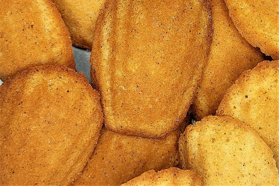 Brown butter madelines