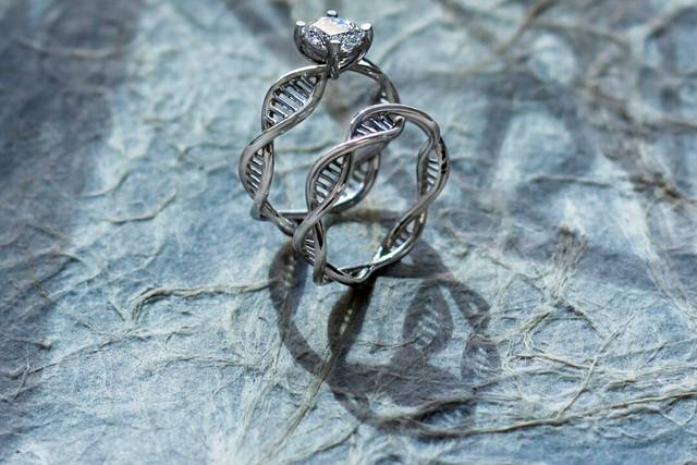 3Pcs Stainless Steel Rings for Women Silver Spinner Ring Stress Relieving  Fidget Ring Rose Gold DNA Double Helix Ring Set Size 6-9 - Walmart.com