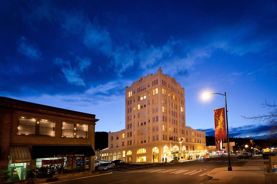 Ashland Springs Hotel