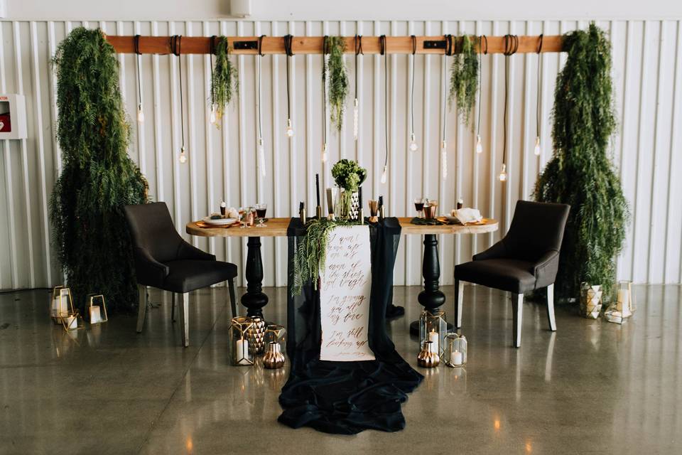 Sweetheart table design