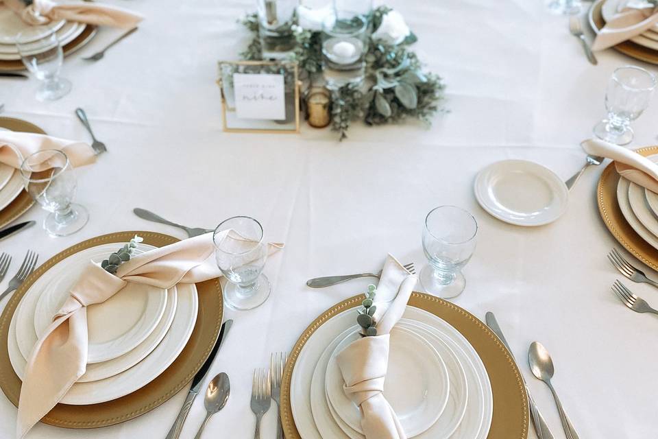 Clink and Co Design & Decor