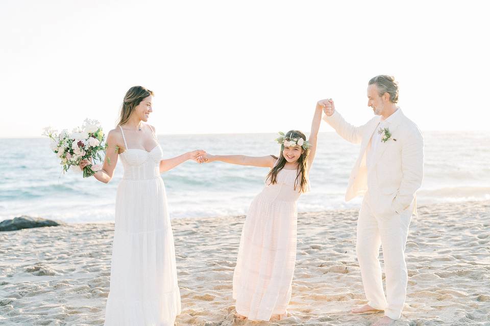 MALIBU BEACH ELOPEMENT