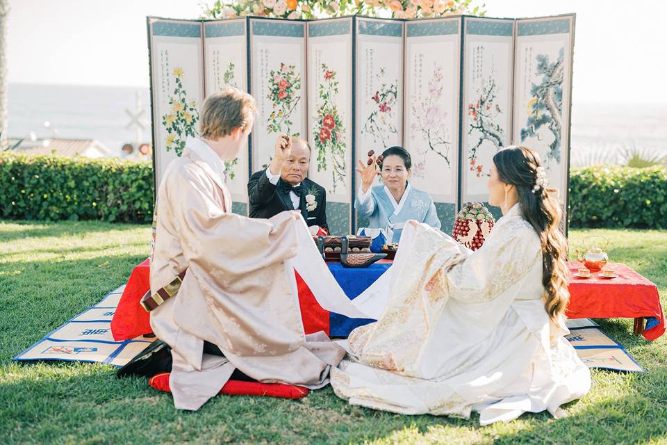 KOREAN WEDDING CEREMONY