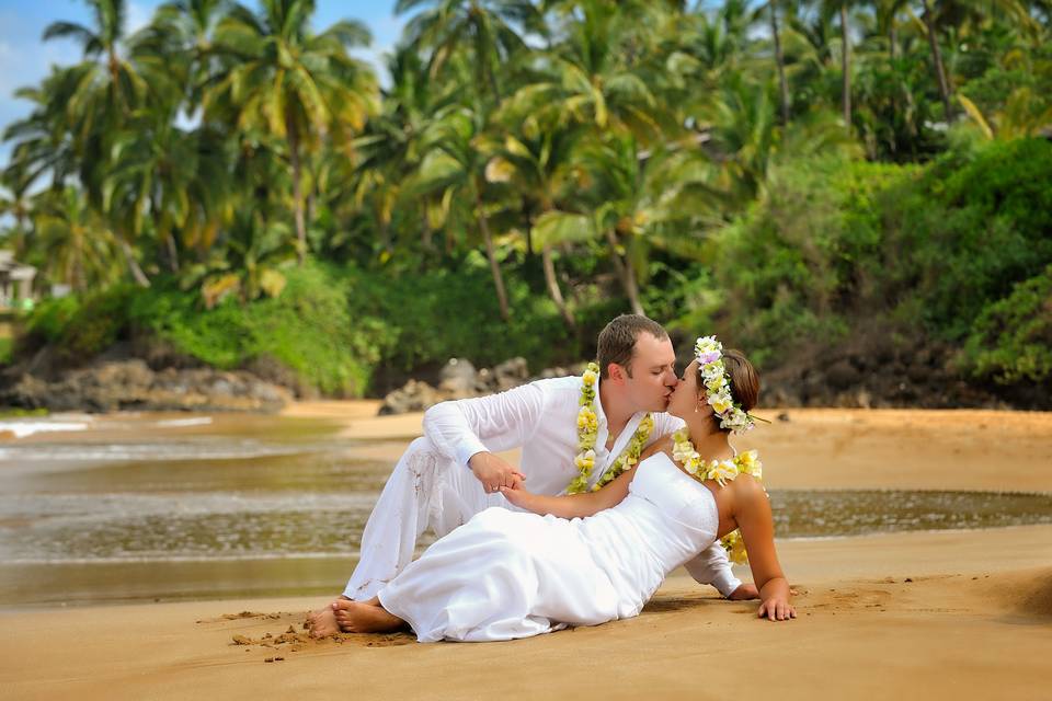 Beach wedding in paradise