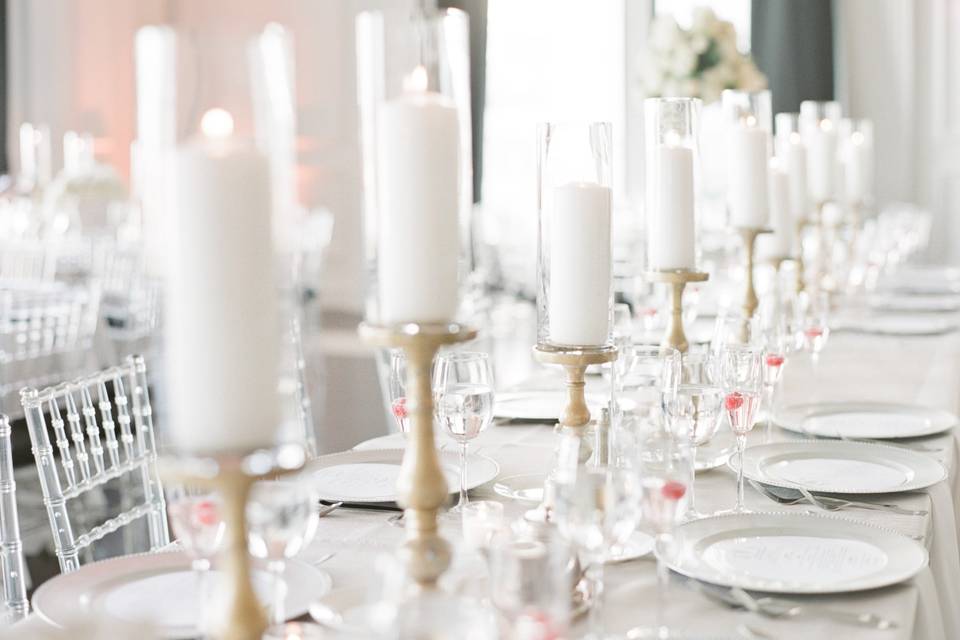 Elegant table decor