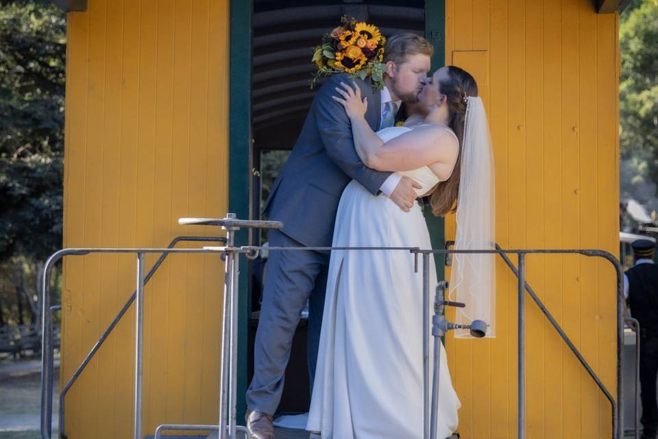 Kiss on the caboose