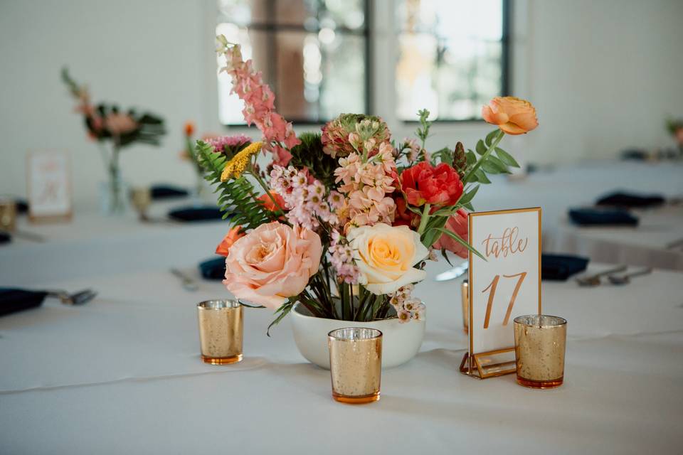 Cheer and bride arch decor