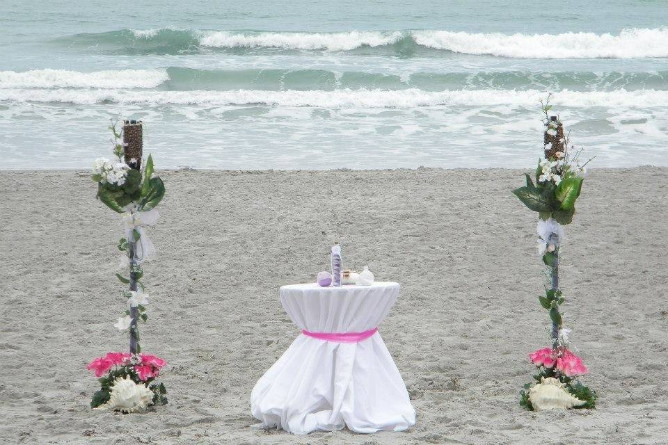 R&C Beach Weddings