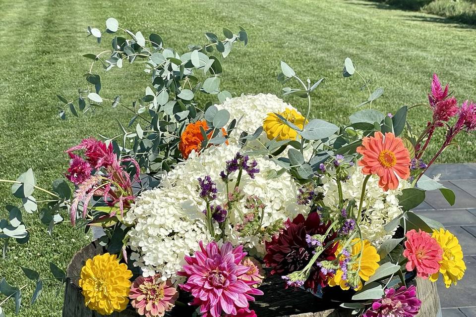 Wine barrel Flowers