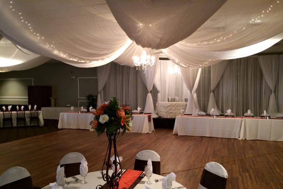 Chuppah, Ceiling drapes with chandeliers and pipe and drape