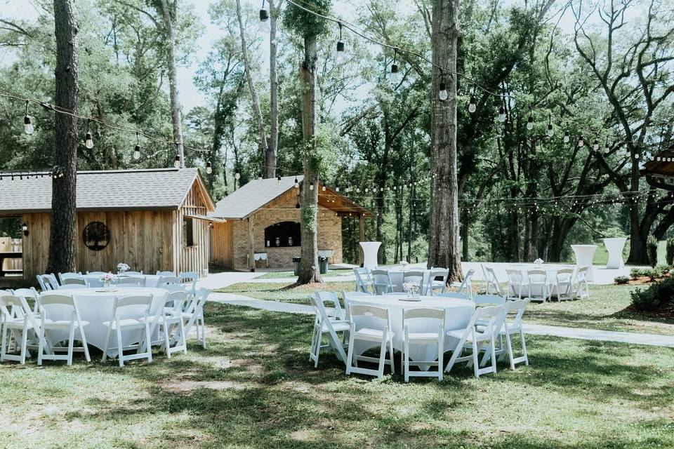 Outdoor reception setupp