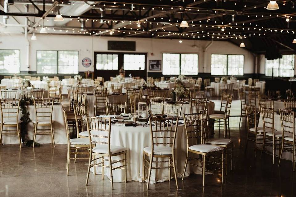 LUXE Event Linen