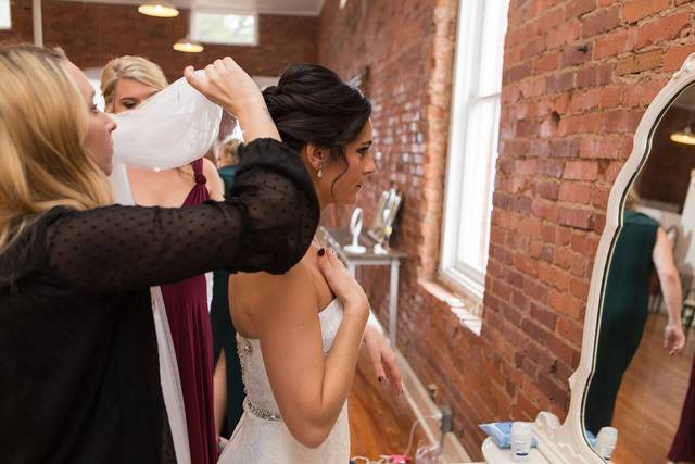 Assisting the bride