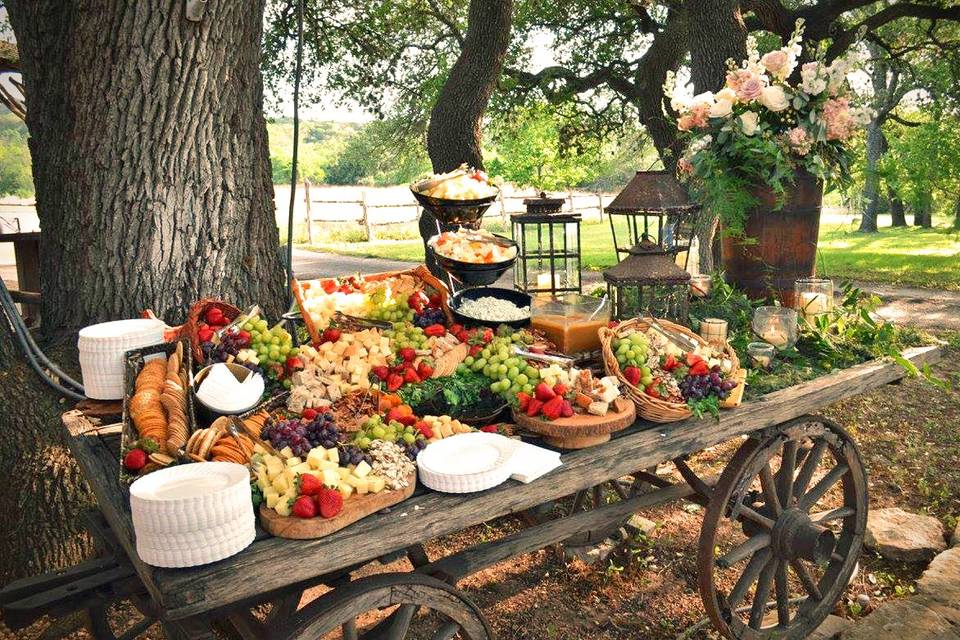 Hors d'oeuvres for Guests