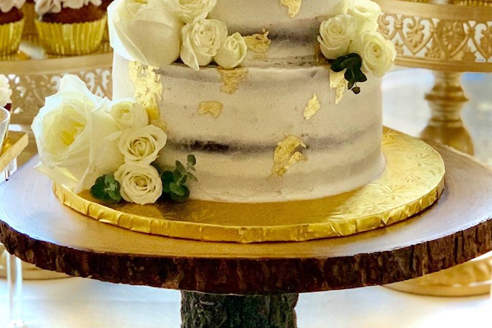 White roses and gold leaf.