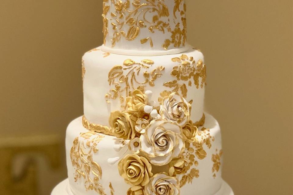 Gold stencils and roses.
