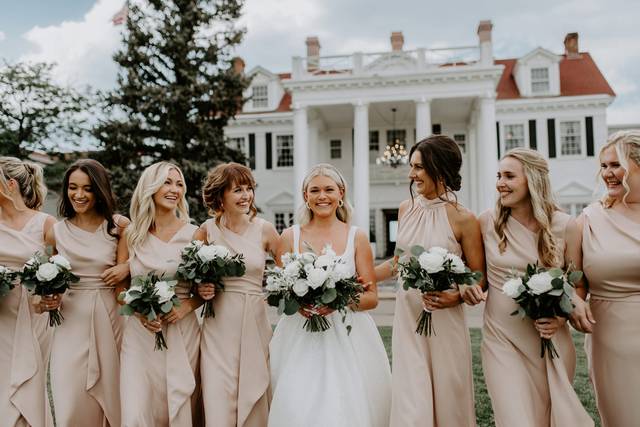Nicole Henshaw Photography