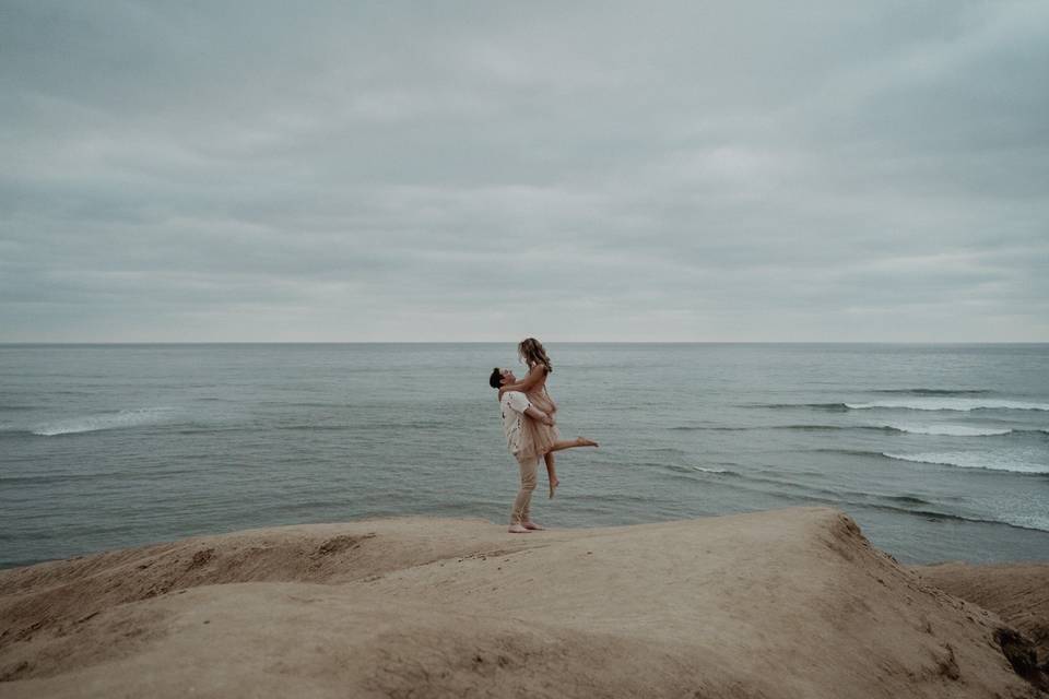 Sunset Cliffs engagement shoot