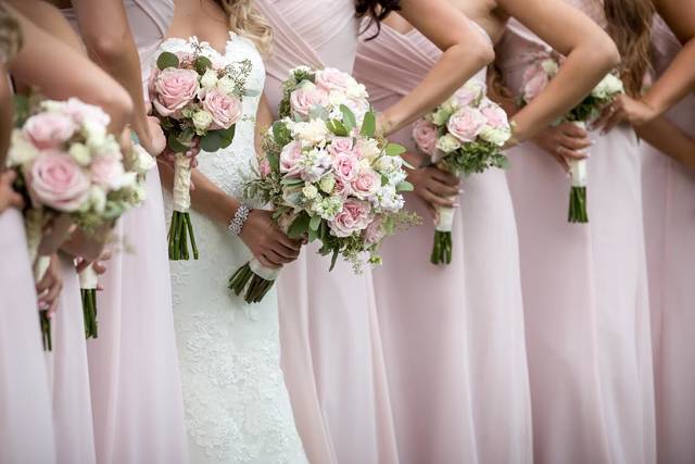 A Touch of Elegance - Flowers - Randolph, NJ - WeddingWire