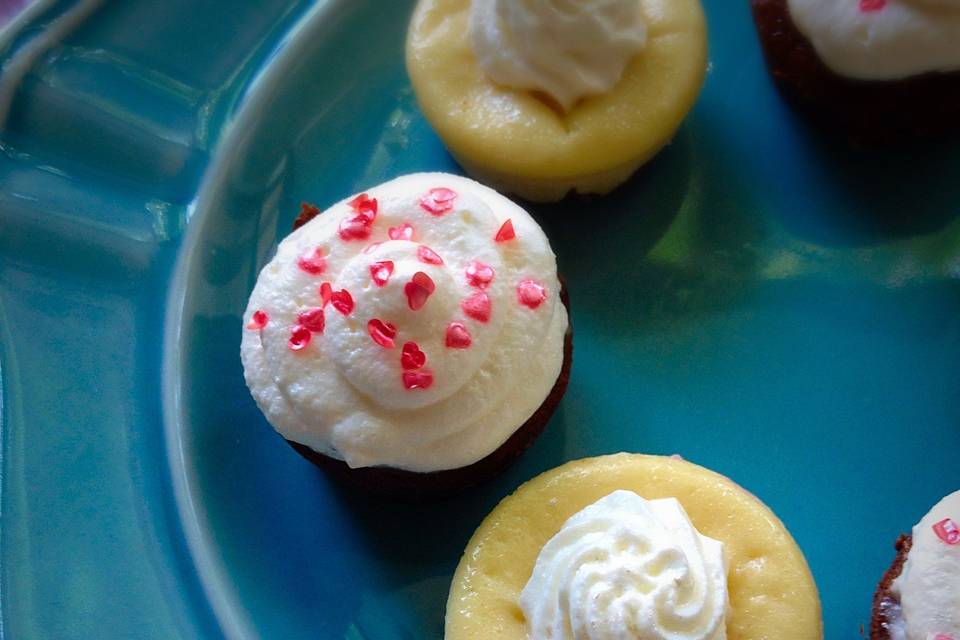 Dandelion Cheesecakes