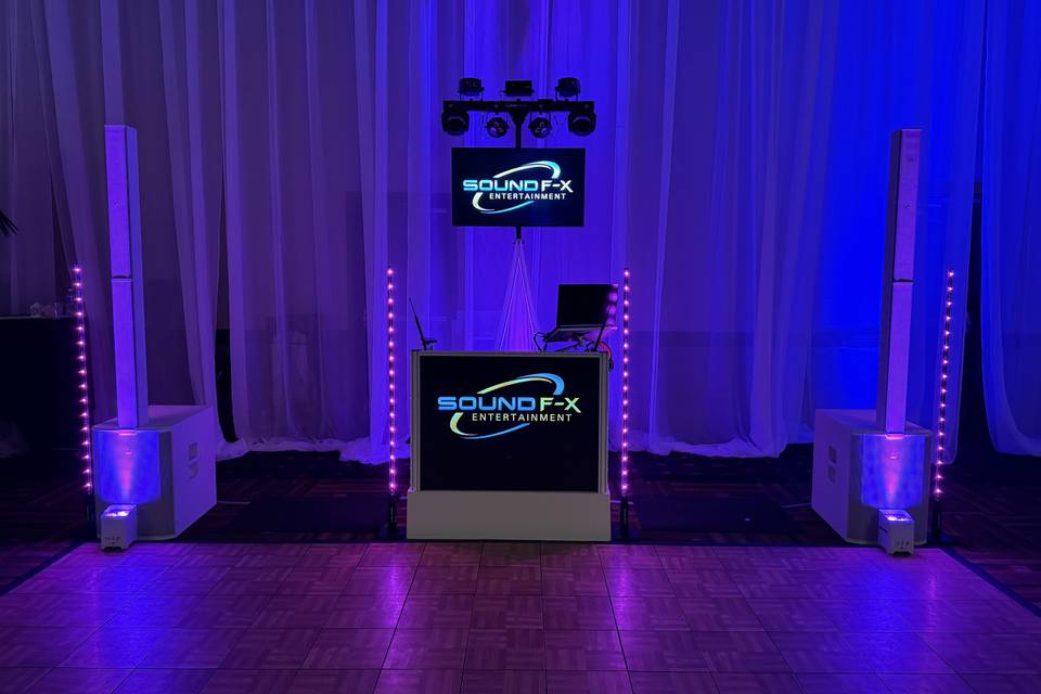 Video DJ Booth 2
