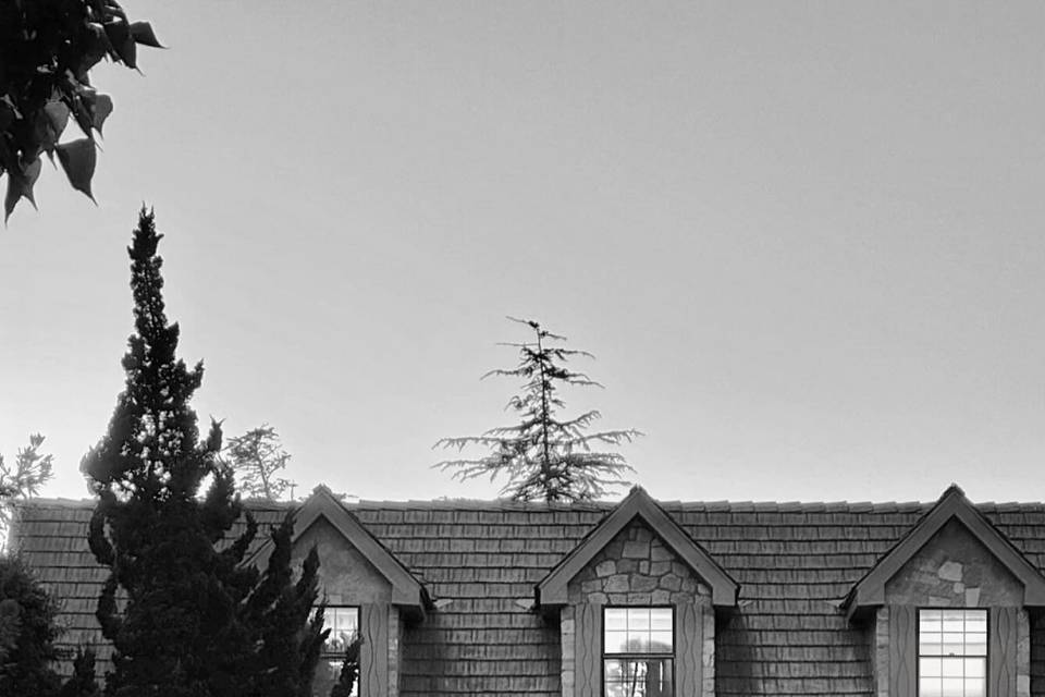Stone Manor Estate