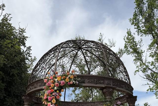 Floral installation ceremony
