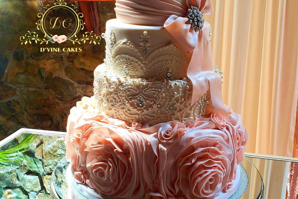 Luxury Wedding Cake
