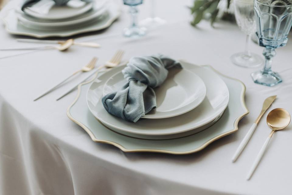 Wedding plates and china