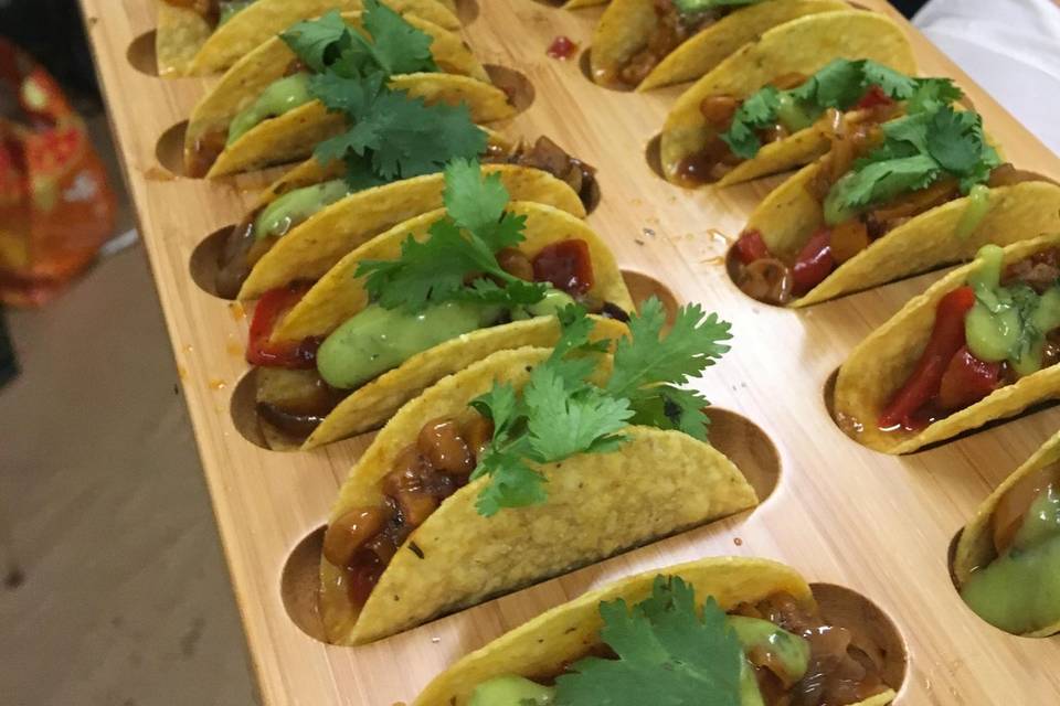 Petit vegan tacos