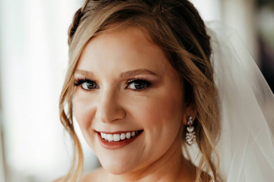 Bridesmaid and bride