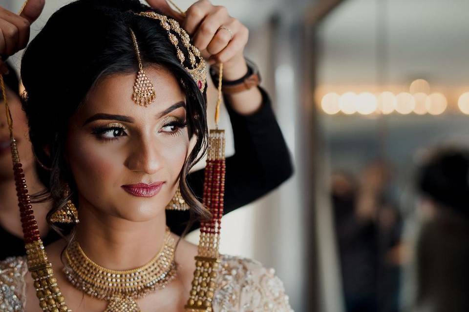 Bridal beauty for baraat