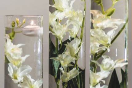 Glass vase rental