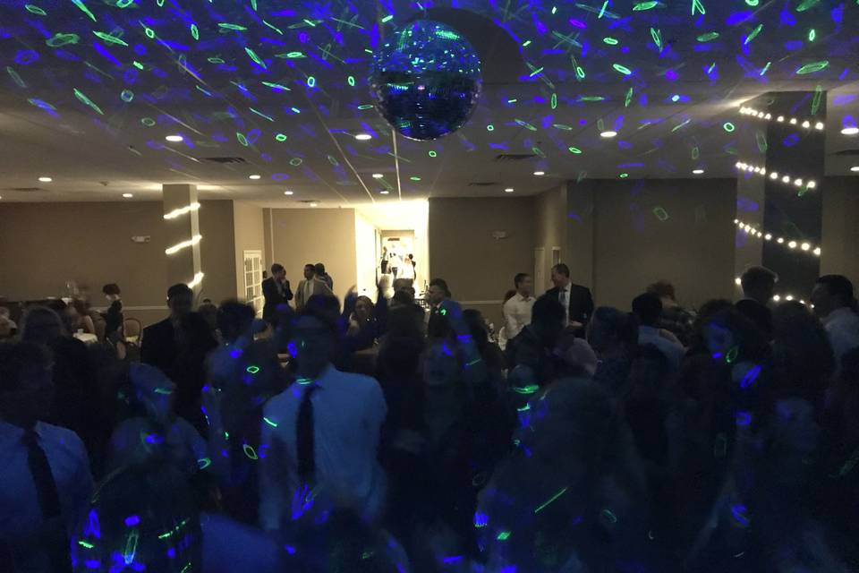 Full Dancefloor