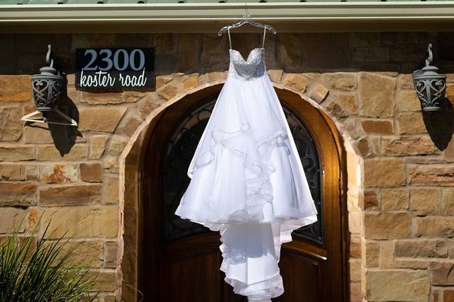 Morgan Falls Wedding Dress