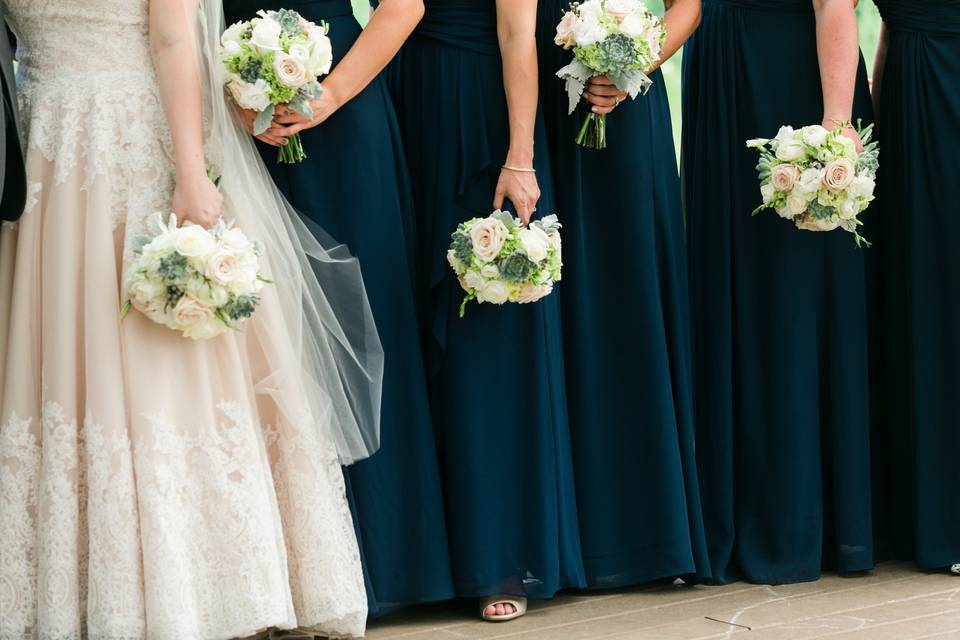 Bridal party in the park