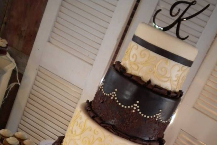 5-tier wedding cake