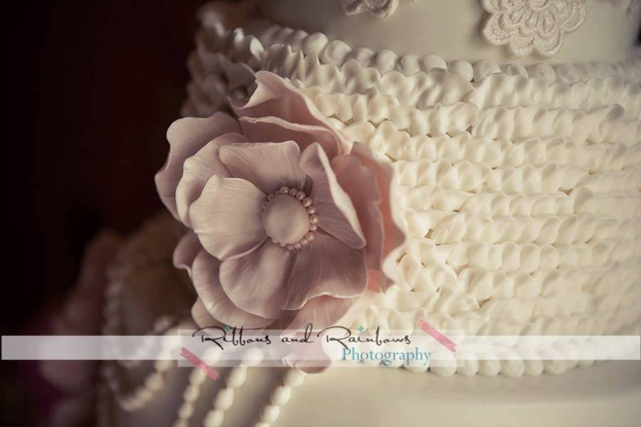 Dawn's Couture Cakes