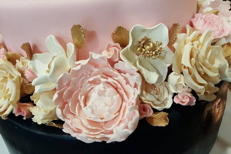 Dawn's Couture Cakes