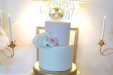 Dawn's Couture Cakes