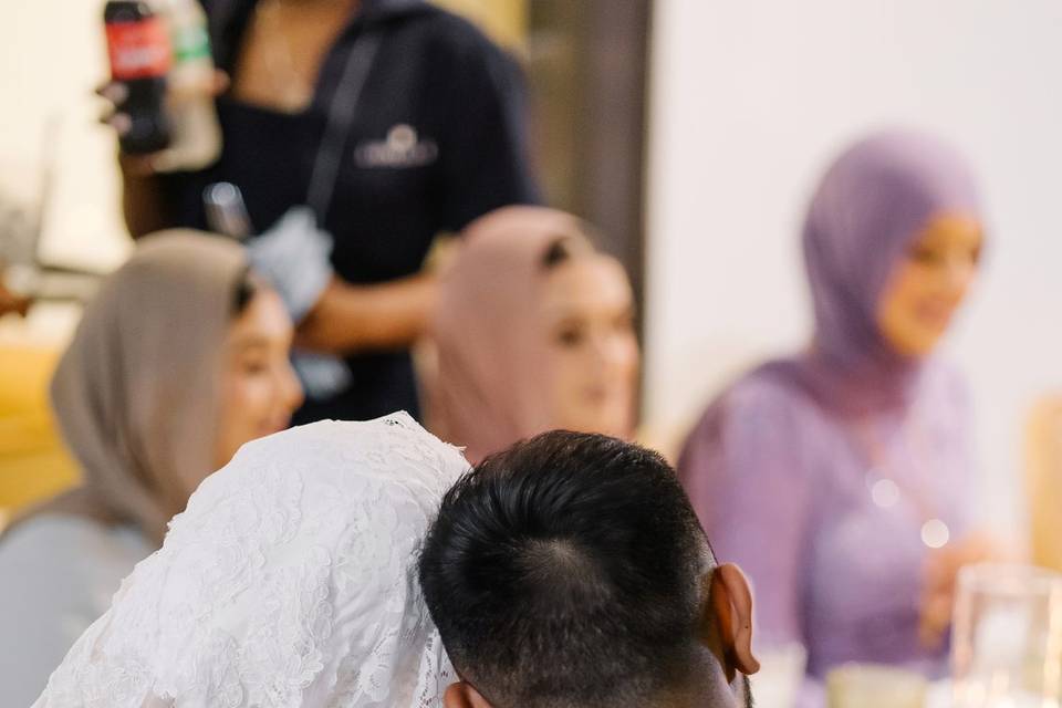 Reception moment