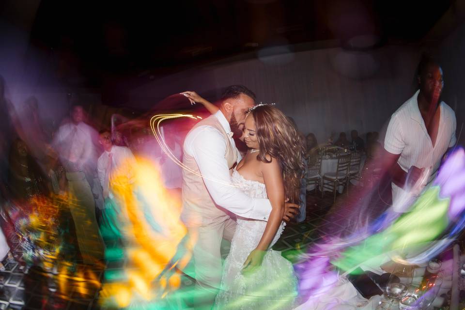 Couple dance