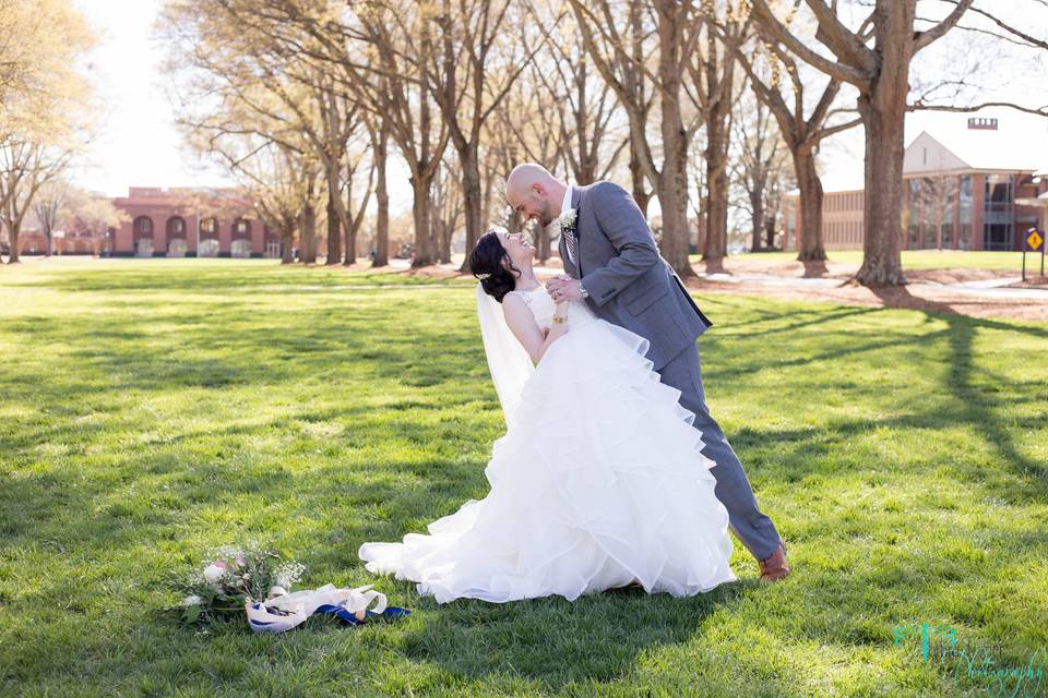 A gorgeous spring wedding at Furman University In Greenville, South Carolina