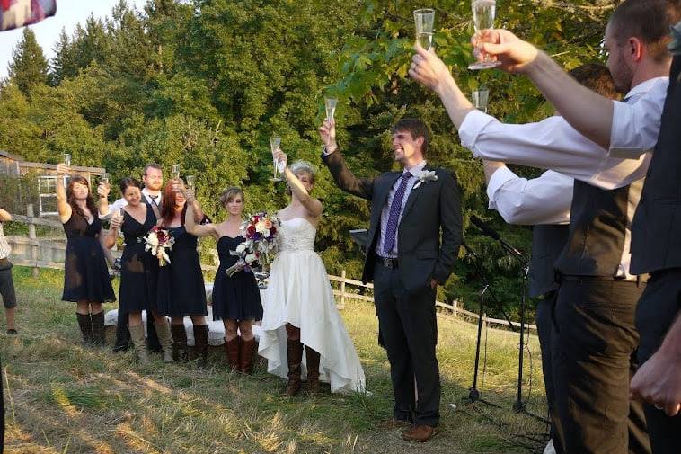A toast during the ceremony!