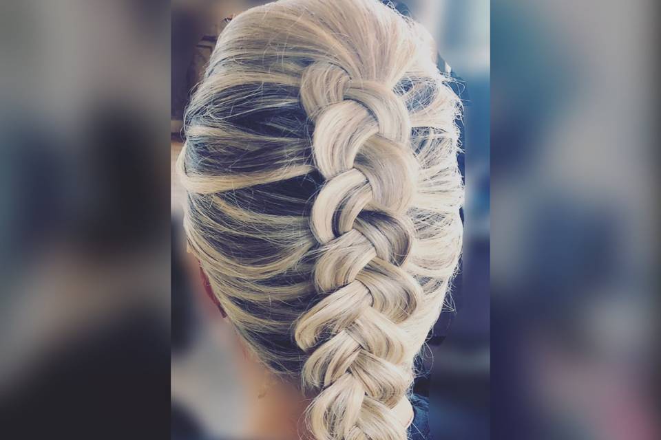 Hair- simple braid